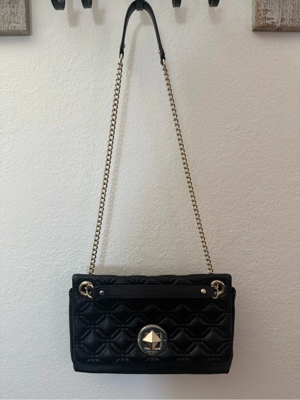 kate spade New York Astor Court Cynthia Shoulder Bag